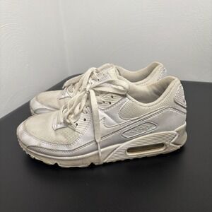 Nike Air Max 90 Triple White Womens Running  Shoes‎ Sneakers CQ2560-100 Size 9